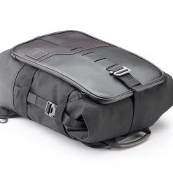 Givi CRM101 Waterproof 18 Liter Backpack / Saddlebag -Givi Sales Store givi crm101 waterproof18 liter backpack saddlebag 2