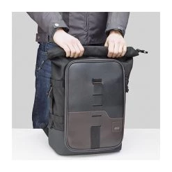 Givi CRM101 Waterproof 18 Liter Backpack / Saddlebag -Givi Sales Store givi crm101 waterproof18 liter backpack saddlebag 4