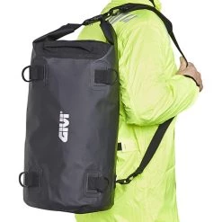 Givi EA114BK / EA114KG Easy-T Waterproof 30L Cylinder Bag 8 Givi EA114BK / EA114KG Easy-T Waterproof 30L Cylinder Bag -Givi Sales Store givi ea114 bkea114 kg waterproof30 l cylinder bag 6