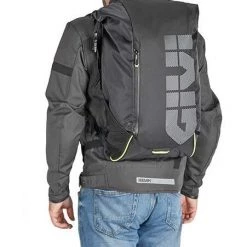 Givi EA148 18L Waterproof Backpack -Givi Sales Store givi ea14818 l waterproof backpack black 5