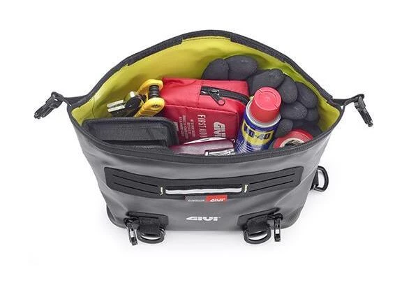 Givi GRT717B 5L Tool Bag 4 Givi GRT717B 5L Tool Bag - Image 2