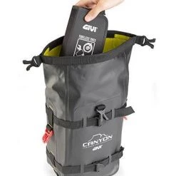 Givi GRT722 Water Resistant Engine Guard Bags -Givi Sales Store givi grt722 waterproof engine guard bags 4
