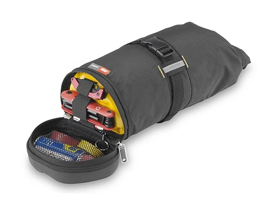 Givi MT503 Metro-T Roll Bag 5 Givi MT503 Metro-T Roll Bag - Image 3