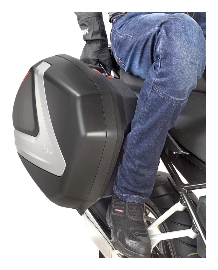 Givi V37 Side Cases 12 Givi V37 Side Cases - Image 10